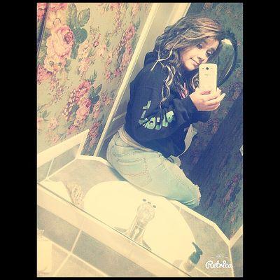 NAYA ECA- Jr 16 Follow me and I'll follow back!! :)