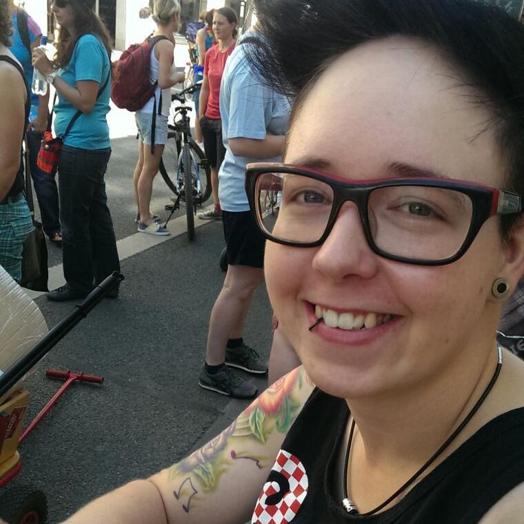 Liz (@lisa_liss) | Twitter