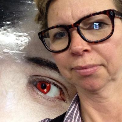 Spanare i P1, kommunikationssstrateg på Union to Union, krönikör i Vår Fågelvärld, engagerad i hyperlokala @Bättrestadsdel, moderator. Här mina egna tweets.