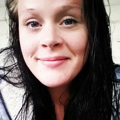 KourtneyLunsfor's profile picture. hard working Momma. I do what ever i need to keep my little munchkin happy♥