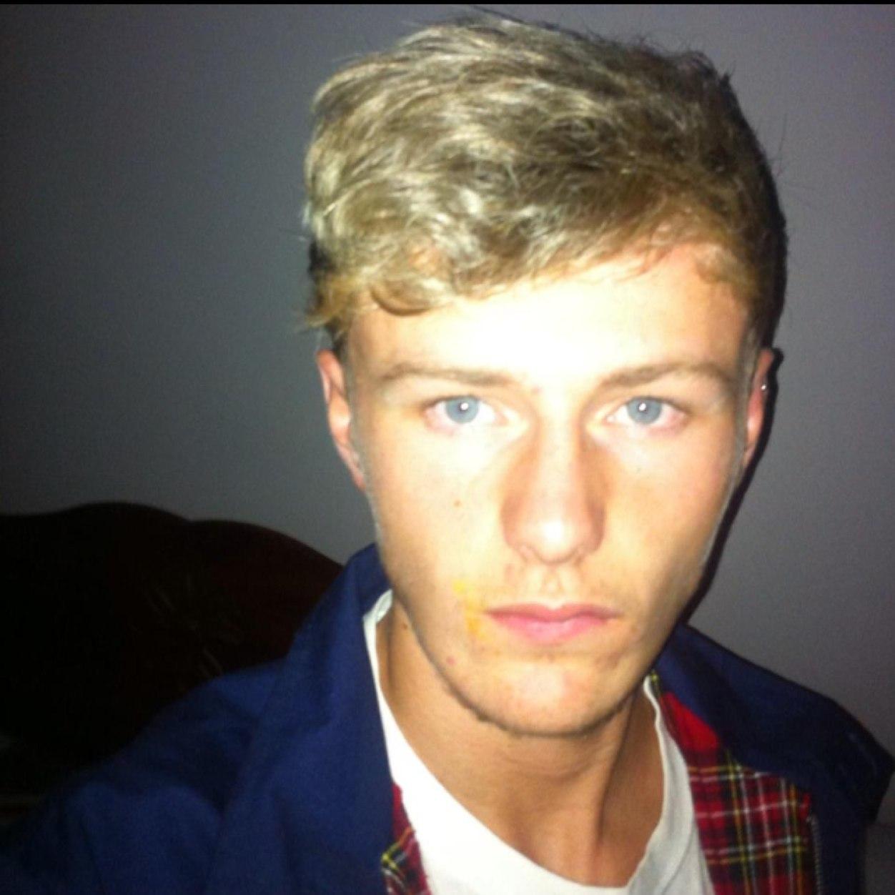 declancox_cox's profile picture. 