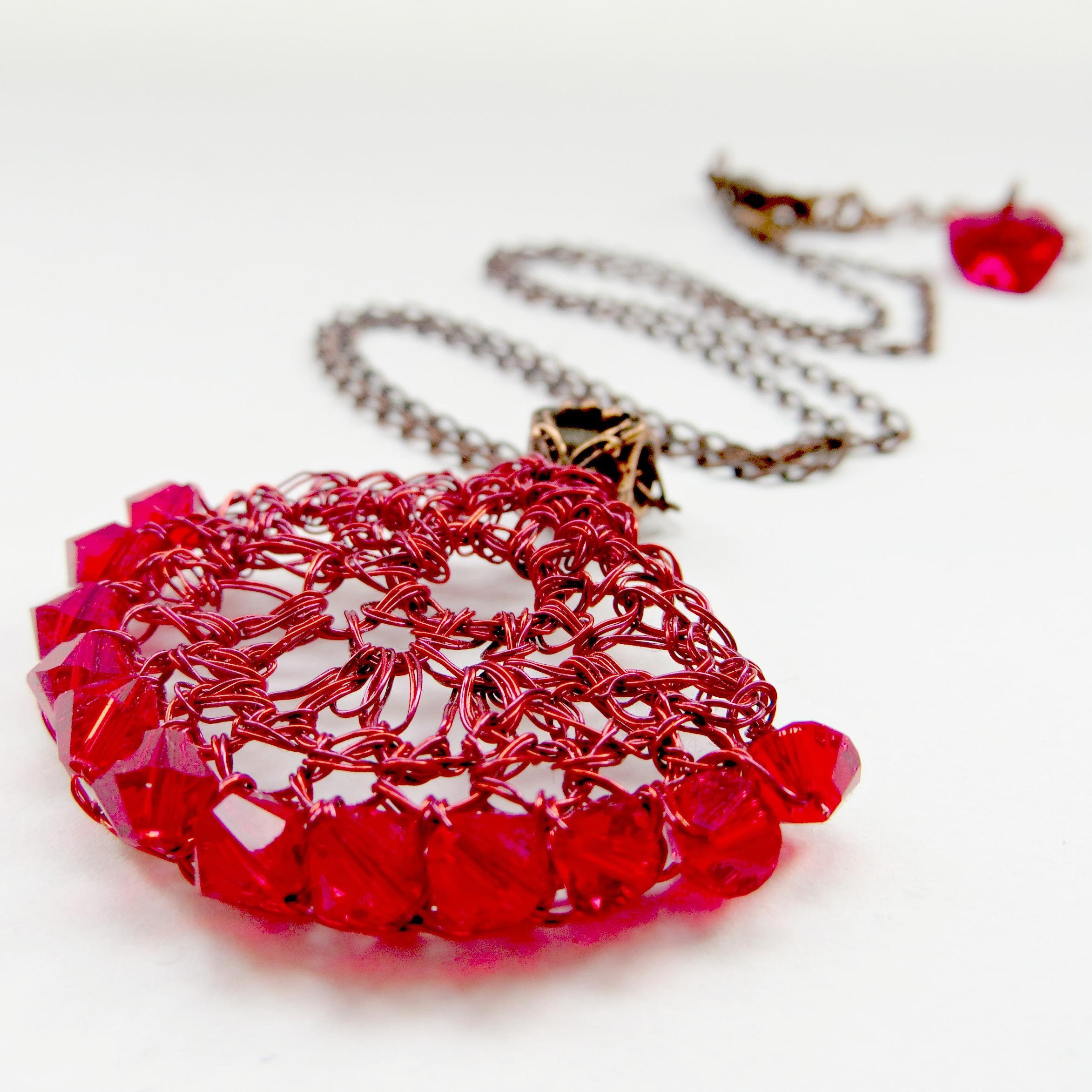mahliqawire's profile picture. Exploring the art of traditional stitch in hand knitted & hand crocheted wire jewellery. 
Intricate works of wearable art, handmade in London.