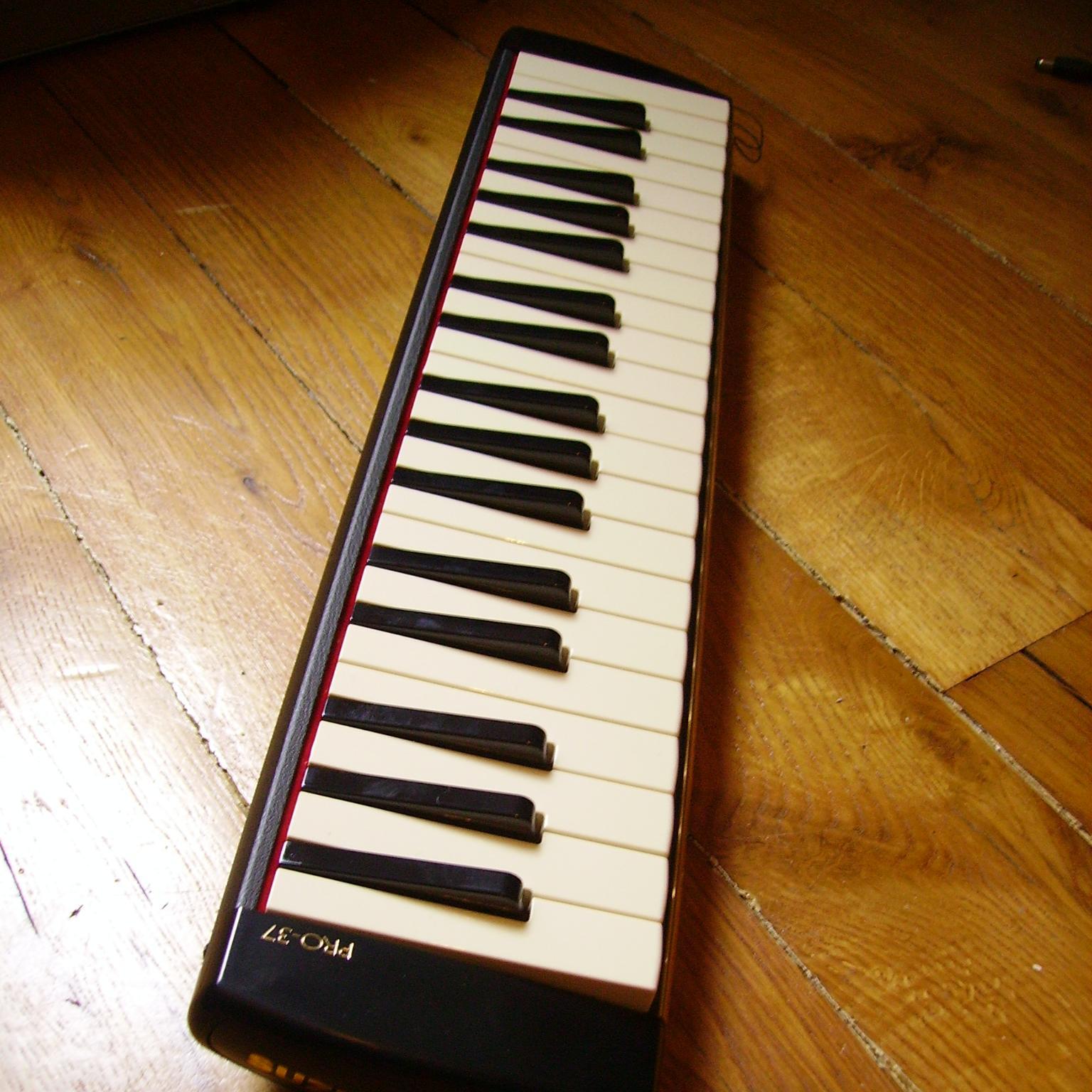 Melodica Melodika Pianica Pianika Melodion 鍵盤ハーモニカ ピアニカ メロディオン ピアニー