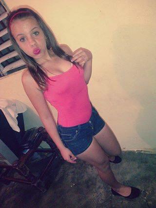 Yo Puedo Ser Tu Princesa , Tu Bebe , Tu Reina , Menos Tu Juguete !    !  De Tu Envidia Nace La Fama ! Yessica