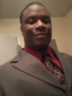 26 year old aspiring Real Estate Agent. Love sports,people,Sales,and Success.