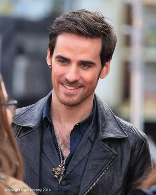 ● free follow account ●                                                (will follow back ouat accounts)