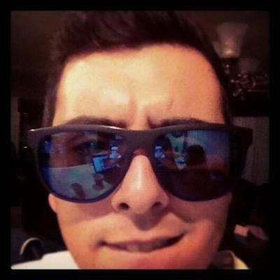 elopezval12's profile picture. 