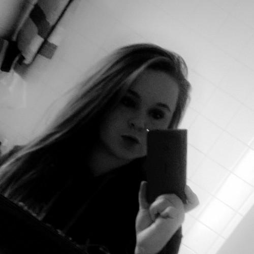 mcmichaela10's profile picture. Welcome to narniaz, i put a 'z' there because i could so calm the fuck down and shut yo damn pi hole. Pi as in 3.14 too not pie with an 'e'