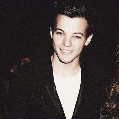 free follow from @opulentnouis