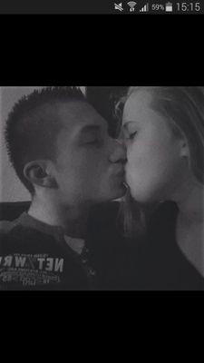 tweemans met mn love perry  | 18 y/o