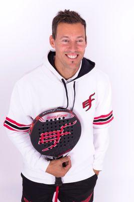 dariotmax530's profile picture. entrenador @CEHispaFrances y jugador profesional de padel barna y baires patrocinado por @BigFineEurope @TgnPadelindoor ,ROC , Forn Dosrius, abolafio,ilodi