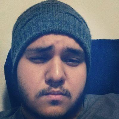 Apaixonado por guitarra, maior inspiração: Dimebag Darrell, Viciado em Sons Of Anarchy, Pantera, Iron Maiden e Lynyrd Skynyrd, Garoto de Programa