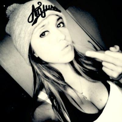 41 88206378 snapp : gabe_back insta:gabs_coringa ✌✌