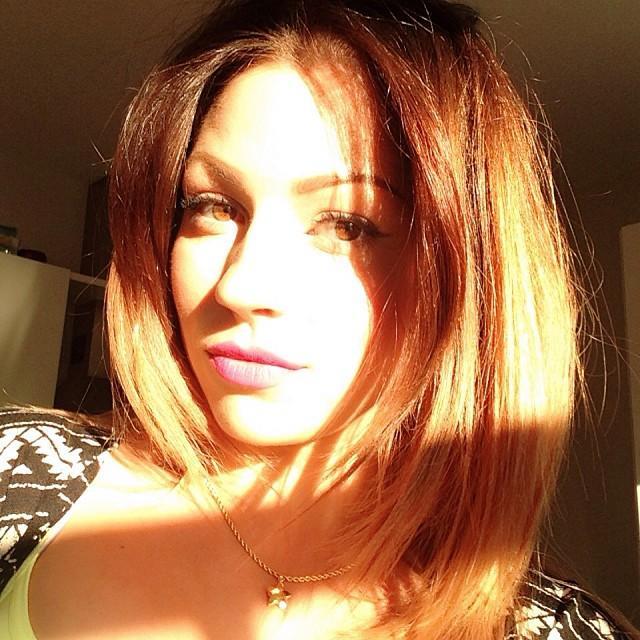 VaneCherii's profile picture. 