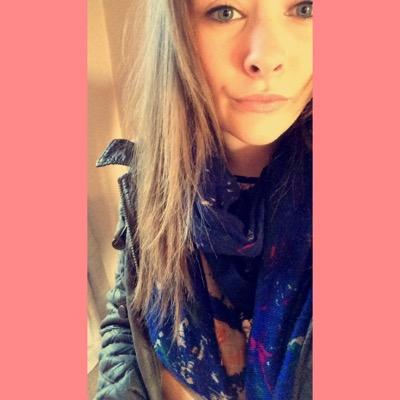 livflynnnn's profile picture. new acount- @livsflynn_