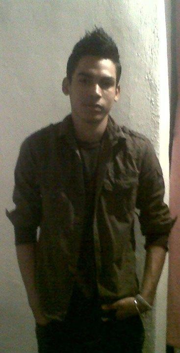 woises1992's profile picture. DJ//// informatico///// @imperactivo    ilover music... rihanana. david guetta. wisin y yandel.. los mejores   WASAAAAAAAAAAP