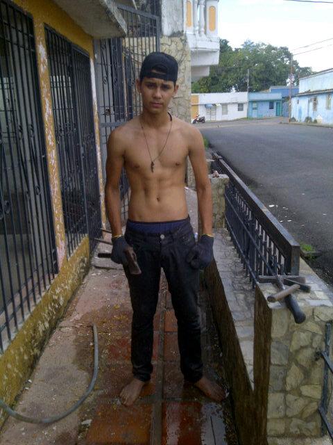 UF=UF #SiguemeyTsigo # FollowBack100% ►►►►►►►►►►► UNETE ►#TFR ►@Power102TheBest ► @CIubeFolIowBack ►►► Los jóvenes somos FUTURO \o/