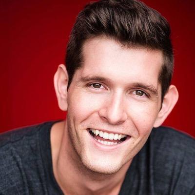 iambrunes's profile picture. 29. Publicist, writer and independent producer. One half of @thelittleredco with @naomikprice