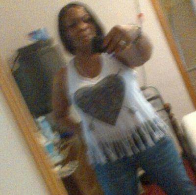 living my life and loving iit! I keep It Real!#Team Sagittarius☆♡