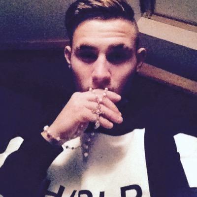 joky57's profile picture. jamhcreator i'm gfx designer for fun is my life❤️ my psn: zJamh and my skype: neezy57 http://t.co/kSOXu1Am2o