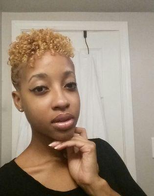Choreographer, Cosmetologist, Model, Entrepreneur,   #instagram @dydancee           bookings favor.dyfuller@gmail.com