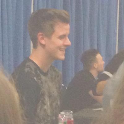 free follow from @darlingricky