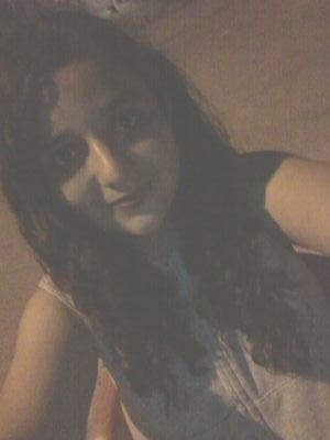 Yesseniaharry00's profile picture. 