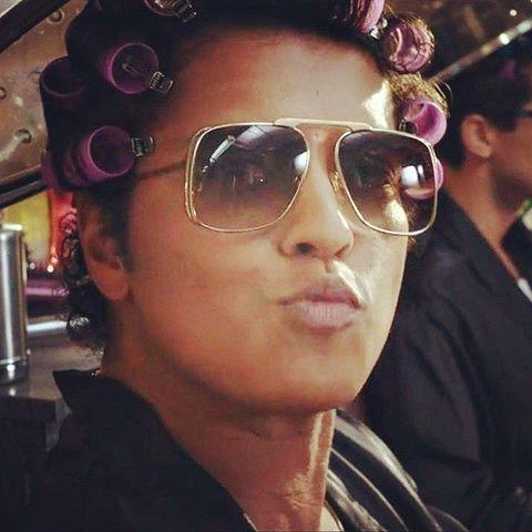 You are the LOVE of my LIFE
My Little Beautiful BRUNO MARS *----*
Hooligan Forever @BrunoMars
Bruno Mars Come To Brazil