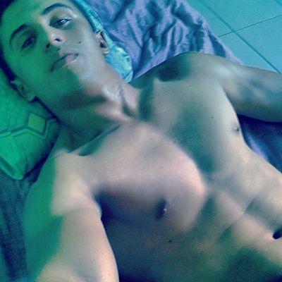 Facebook: David Stronda  Instagram:Ludsondav  Wpp:  08585038781