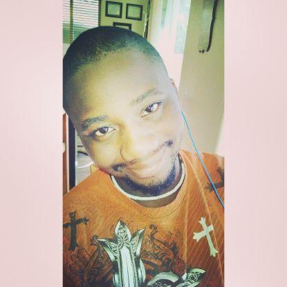 age 22. love people. love YouTube. plain and simple. follow me and i follow back ;)