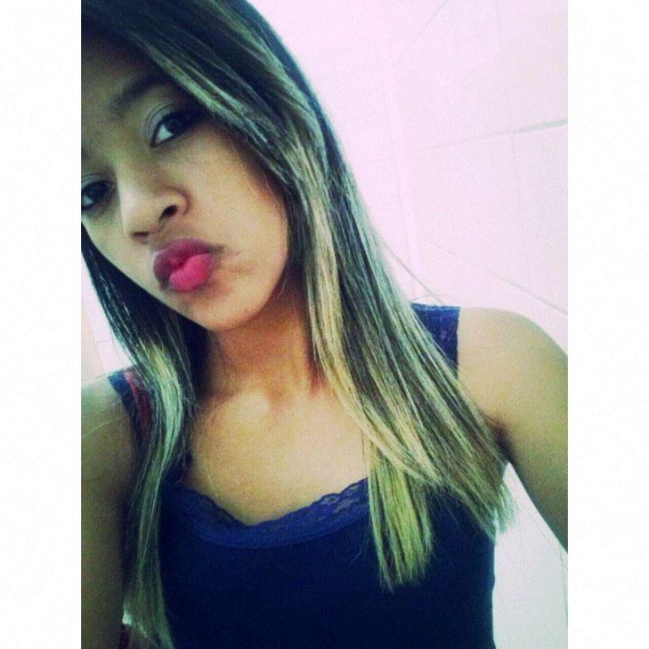 Que a felicidade vire rotina *--*