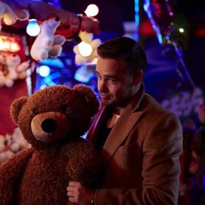 Hassenbooger's profile picture. Bios are overrated.