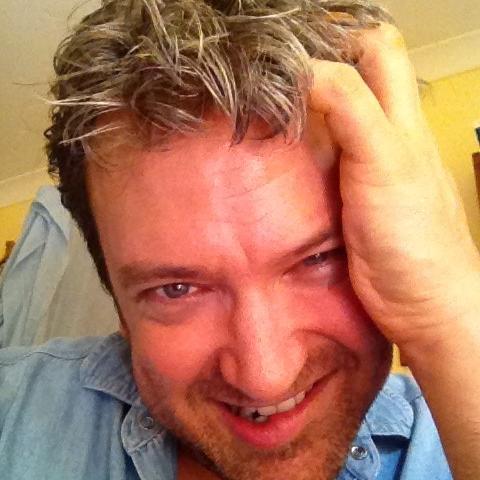 NawteeStories's profile picture. 