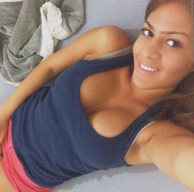 18 + ONLY NSFW passionate about music, sports, politics, history. Boston Girl, avail 4 #cumtribute 's DM if interested. Header is one of my fav #cumtribute 2 me