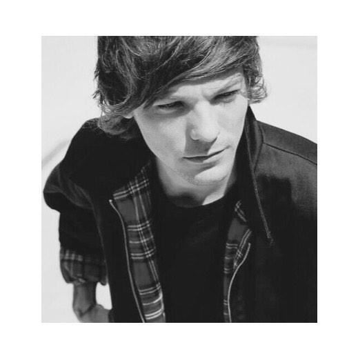 hey! go follow @tommocappuccino and i'll follow you back! :)