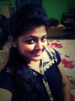 Enjoyind d lyf wid d world's best fam n coolest friends. .!! Luv music n shopping! But just 1 prob n datz studies. . .!!!