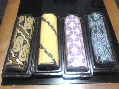 Seneng Bikin kue...
menerima pesanan kue tart, bolu gulung batik dll