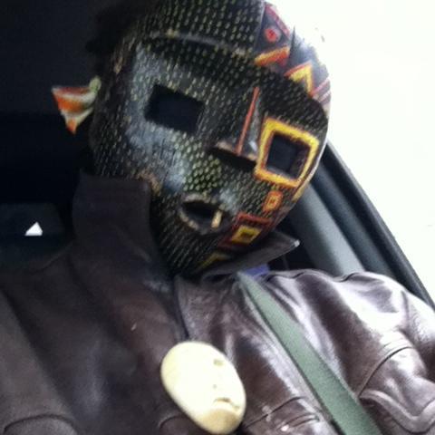 BrokeNNewz's profile picture. 