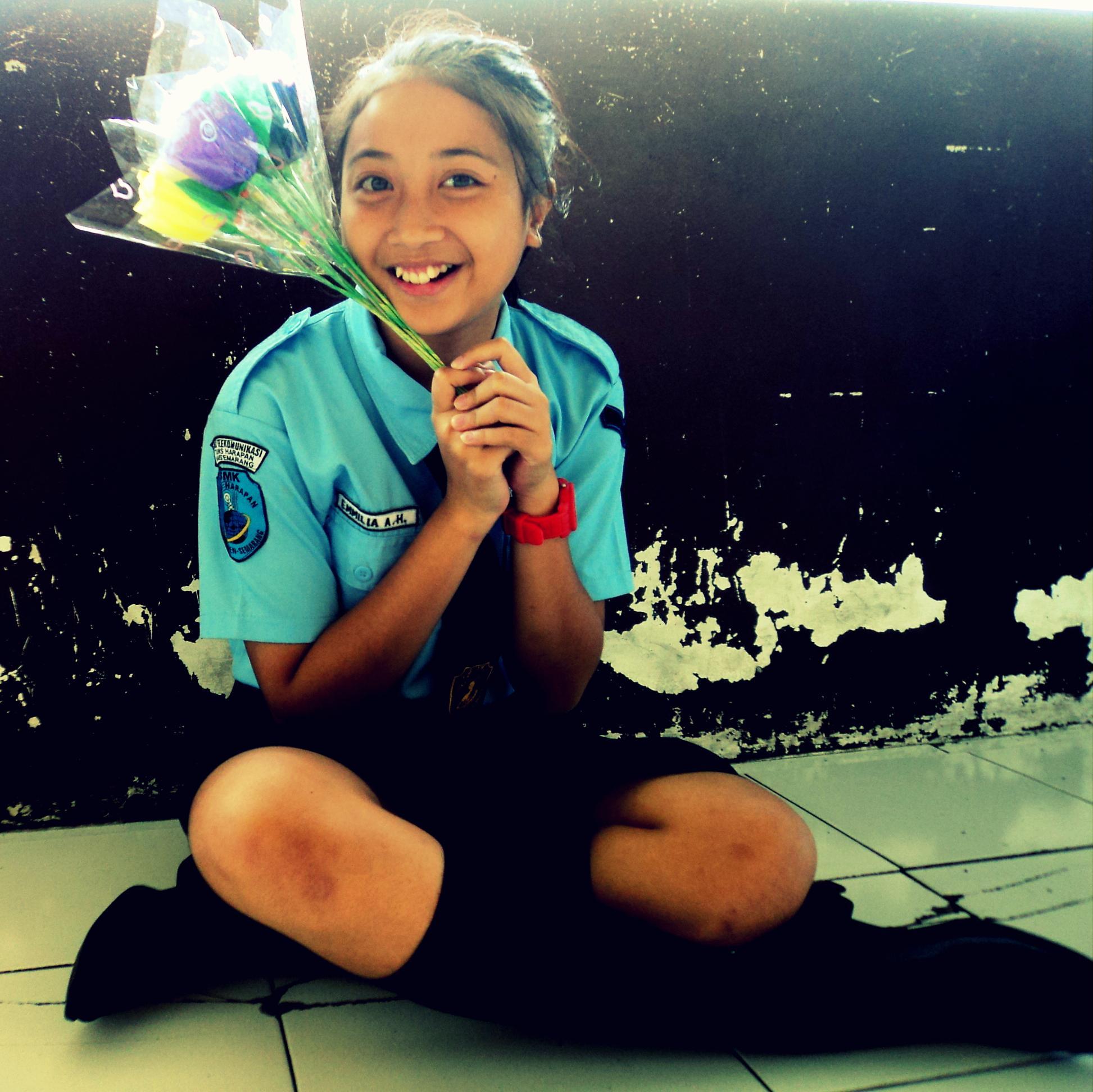 milaynthpsr's profile picture. Emmilia Ayunita Hapsari Dewandra Setiawan | student of VHS telkom | Xi MM | follow my ask.fm : @milaynthpsr