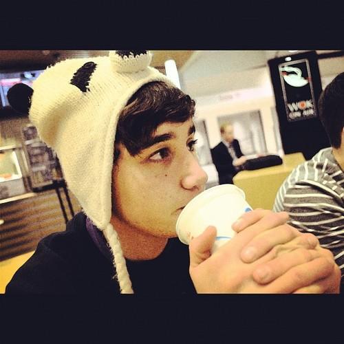 Followed by Jai 4/19/14 ღ - JANOSKIAN FOR LIFE ~ Once a Janoskian always a janoskian ~ Jai Brooks is da bae c; ~
