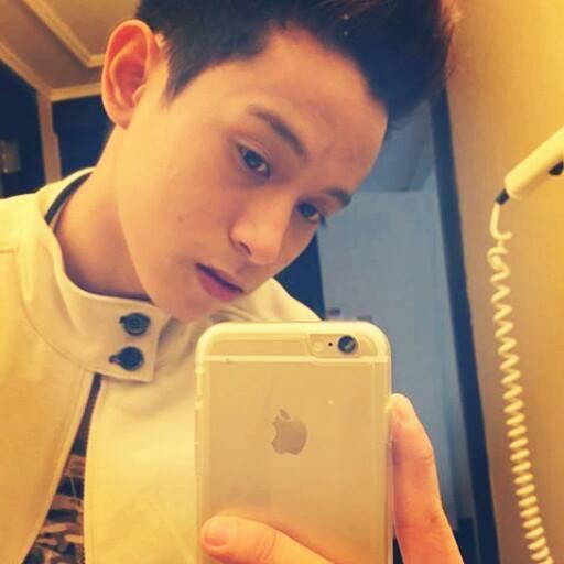 follow me and I follow back ^_^