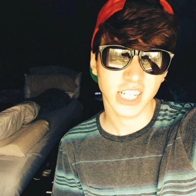 kickmy4zz's profile picture. photographer | CLASS OF 2018