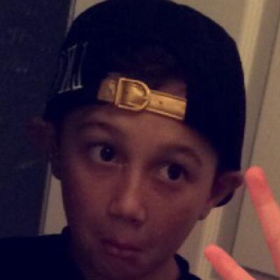 MGeorhe's profile picture. SUP guys it me follow me i follow back SKATING IS LIFE