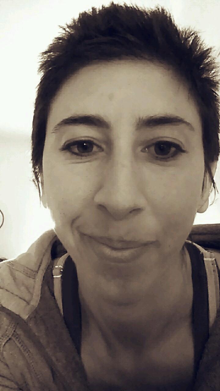 RedFeatherMed's profile picture. Jennifer Rose is a certified breath work facilitator and intuitive healer