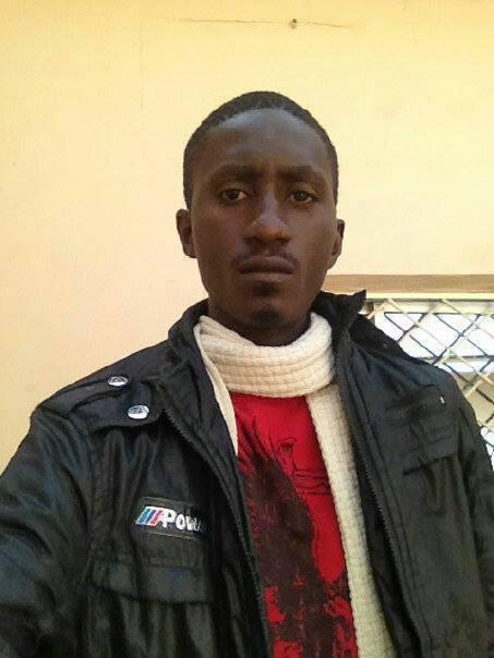 I ibrahim ahmad,am from kano state,live in ibadan...I study public Admin in bayero university,kano...I'm nice,gentle,frendly with people..