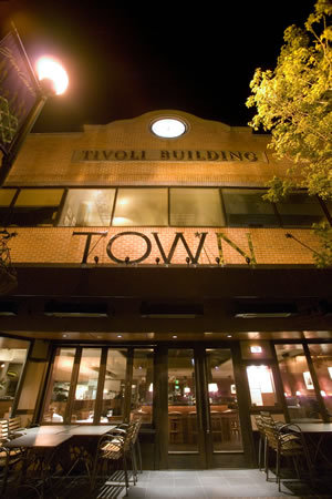 TOWN Restaurant features savory regional American cuisines with an emphasis on hand-cut steaks and chops.