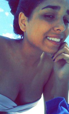 •Santos Beach, 013 ♥️🏖️
•snap: lari_roddrigues
•Leonine / 20anos
•Student 🎓
• Too Blessed to complain 🙏