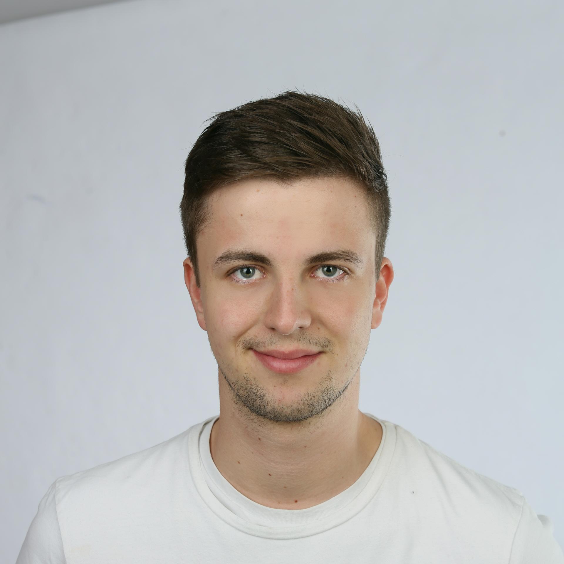 lukaskli25's profile picture. 