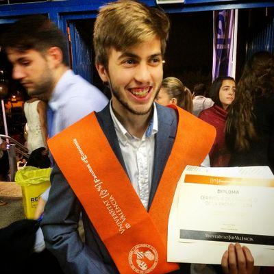 ¿Algo que comentar sobre Tono? Puedes hacerlo con el hashtag #TonoPutoAmo o si lo prefieres envianos un MD y lo publicaremos de forma anónima.