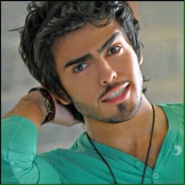 NezarUk's profile picture. 